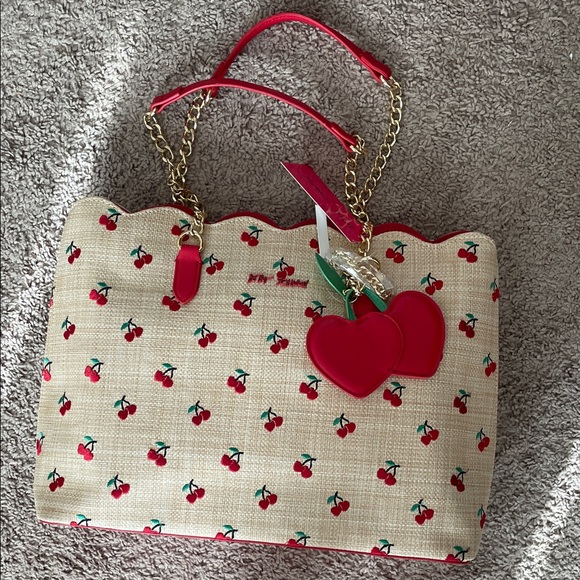 Betsey Johnson Handbags - NWT Betsey Johnson Raffian Cherry Tote Bag with Cherry Bag Charm